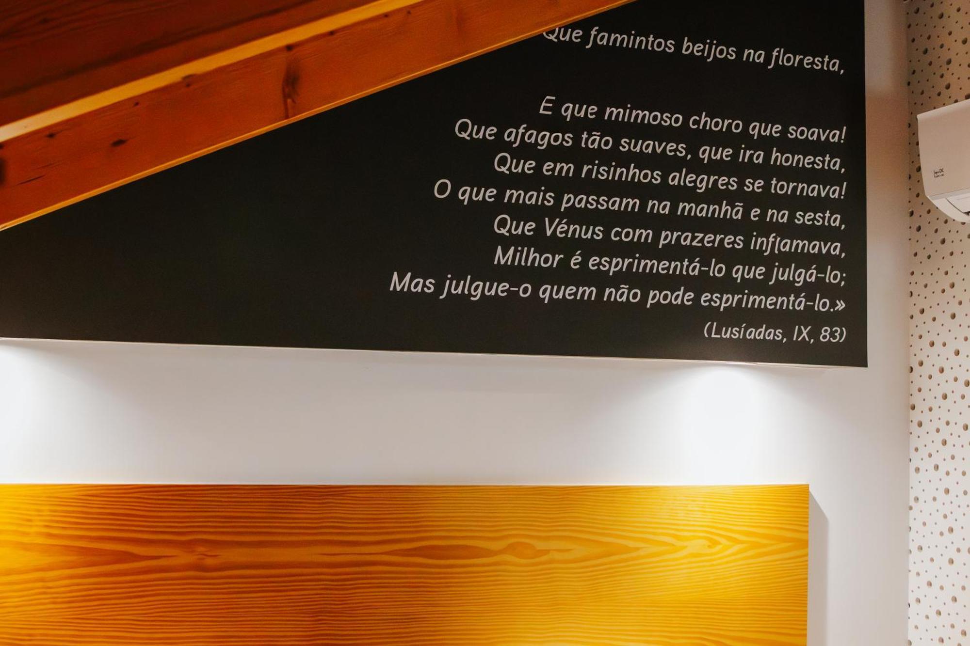 Hostal Casa Luís de Camões - Boutique&Literary House Santar Exterior foto